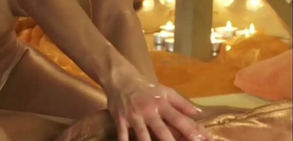  Blonde MILF Perfect Full Body Massage Experience